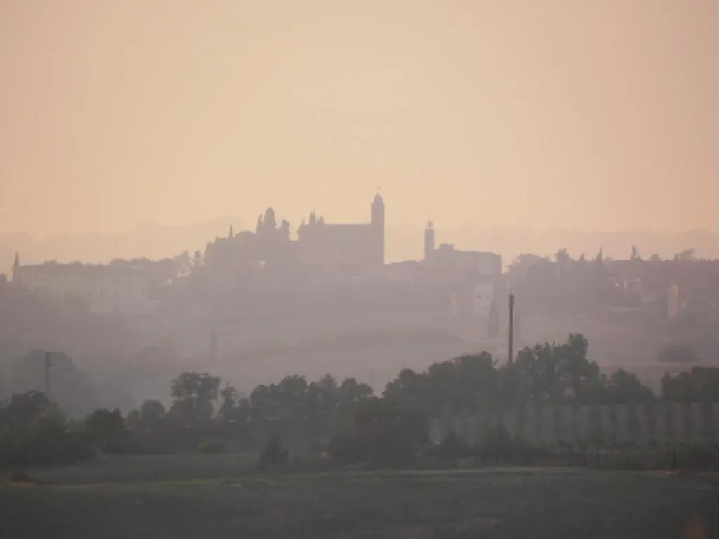 Castello Di Grotti Guest House Corsano  Country house Corsano (Tuscany)
