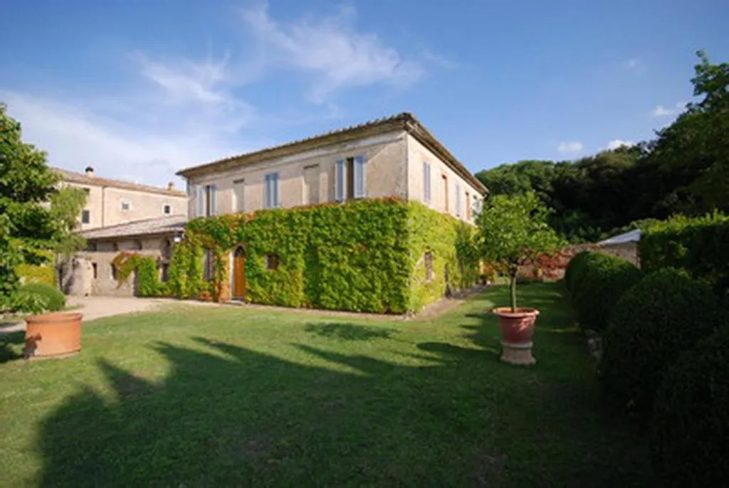 Castello Di Grotti Guest House Corsano  Corsano (Tuscany)